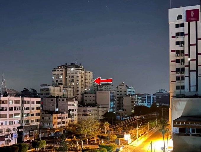 Image for the event titled: Sep 14: Al-Jundi al-Majhoul (the unknown soldier) Tower before destruction