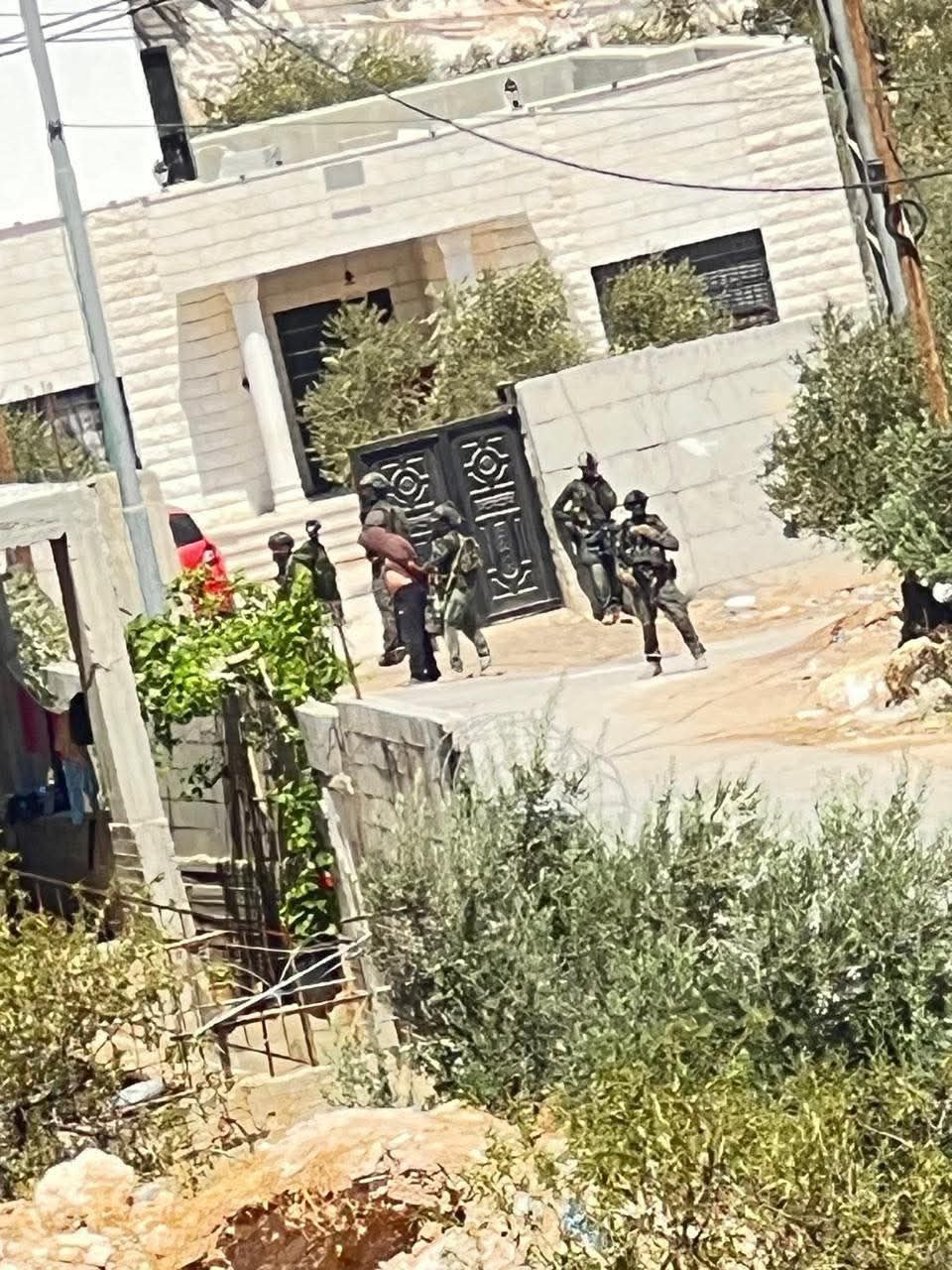 Image for the event titled: Israeli soldiers arrested freed prisoner Atef Abu Aliya during a raid on Al-Mughayer (21 Augustus 2025)