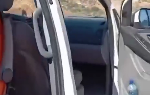 Thumbnail preview image for the video titled: Israeli settlers attacked an ambulance during their deadly pogrom near Sinjil