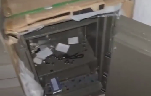 Thumbnail preview image for the video titled: Israeli soldiers stole safe contents during overnight raid on an Palestinian home in Al-Yamoun, Occupied West Bank