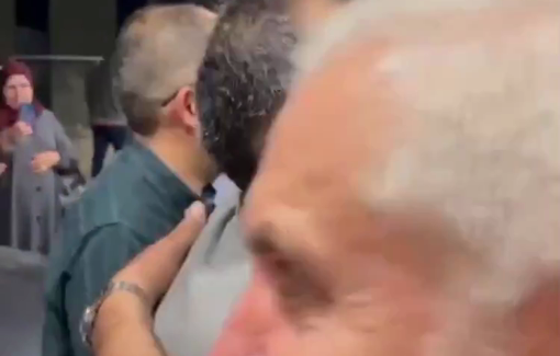 Thumbnail preview image for the video titled: Scenes from the homecoming of journalist Alaa al-Rimawi, freed after two years of administrative detention in Israeli prisons.