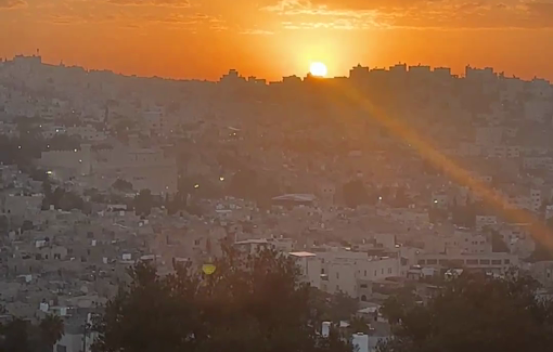 Thumbnail preview image for the video titled: Israeli soldier threatens Palestinian activist Issa Amro with eviction or death for speaking out against the occupation