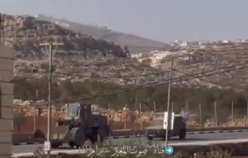 Thumbnail preview image for the video titled: Israeli forces closed the only entrance of Al-Mughayyir before invaded it