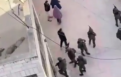 Thumbnail preview image for the video titled: Israeli forces raided Palestinian homes during incursions into Qalandiya and Kafr Aqab