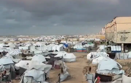 Thumbnail preview image for the video titled: Gaza’s winter worsens the suffering of displaced people seeking shelter