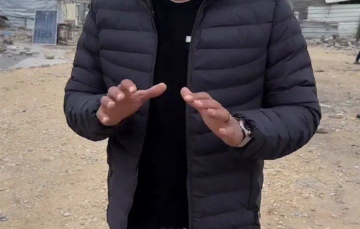 Thumbnail preview image for the video titled: The continued absence of basic services is preventing thousands from going back in Northern Gaza