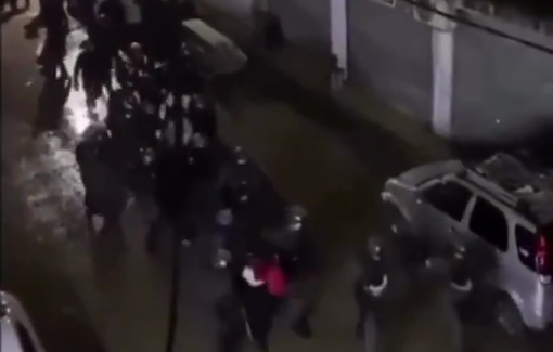 Thumbnail preview image for the video titled: Israeli forces arresting a large number of Palestinians in Shuafat R.C.