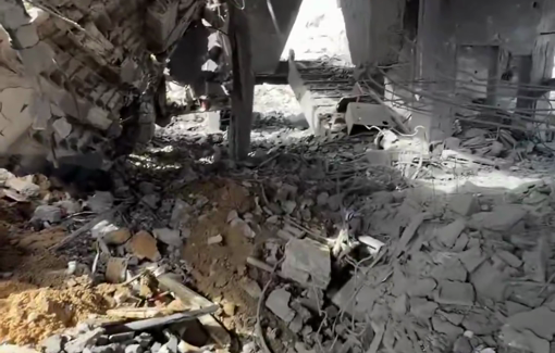 Thumbnail preview image for the video titled: Horrific massacre in the Sheikh Redwan's Police Center, including 4 women