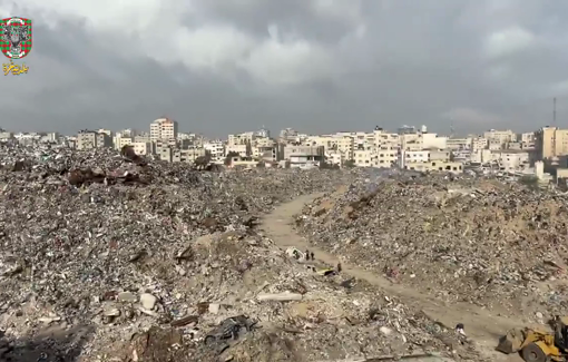 Thumbnail preview image for the video titled: Gaza Municipality begins transferring waste from Firas Market to the Abu Jarad site