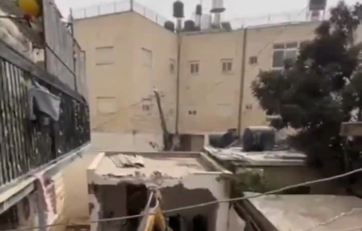 Thumbnail preview image for the video titled: Israeli authorities in the town of Beit Hanina forced the citizen Rami Al-Bakri, to personally demolish his 35-square-meter house