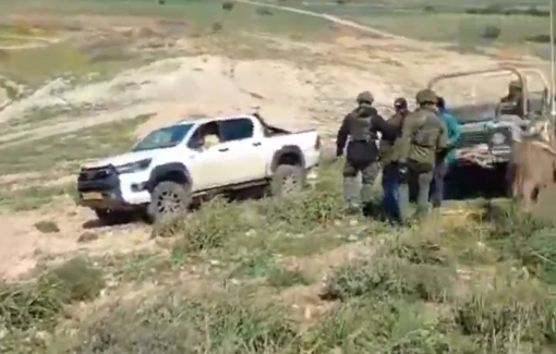 Thumbnail preview image for the video titled: Israeli soldiers declared a firezone in Al-Farsiya to help settlers stealing the Palestinian land