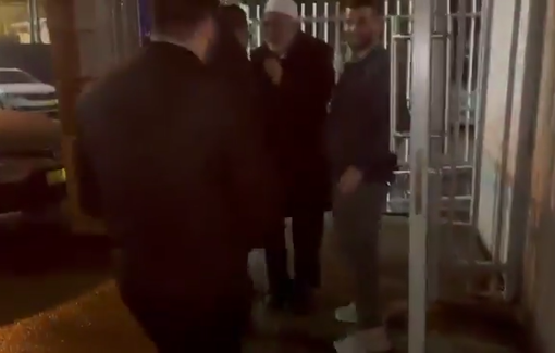 Thumbnail preview image for the video titled: 48 leader, Sheikh Raed Salah, banned from entering Al-Quds for two weeks following an interrogation and short detention