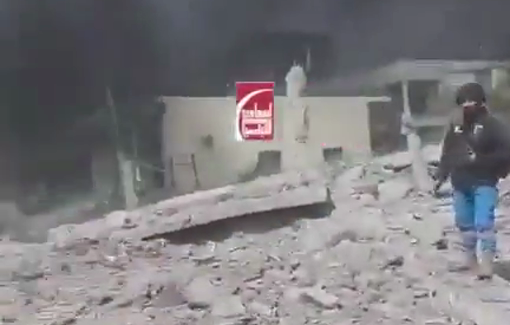 Thumbnail preview image for the video titled: Israel dropping bombs on government offices in Nabatieh