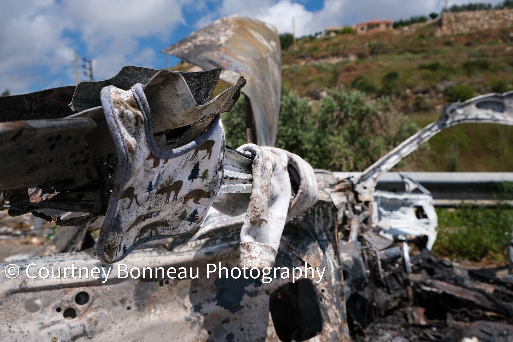 Thumbnail preview image for the video titled: Israeli forces killed six members of a family fleeing the south after displacement orders, including two young children
