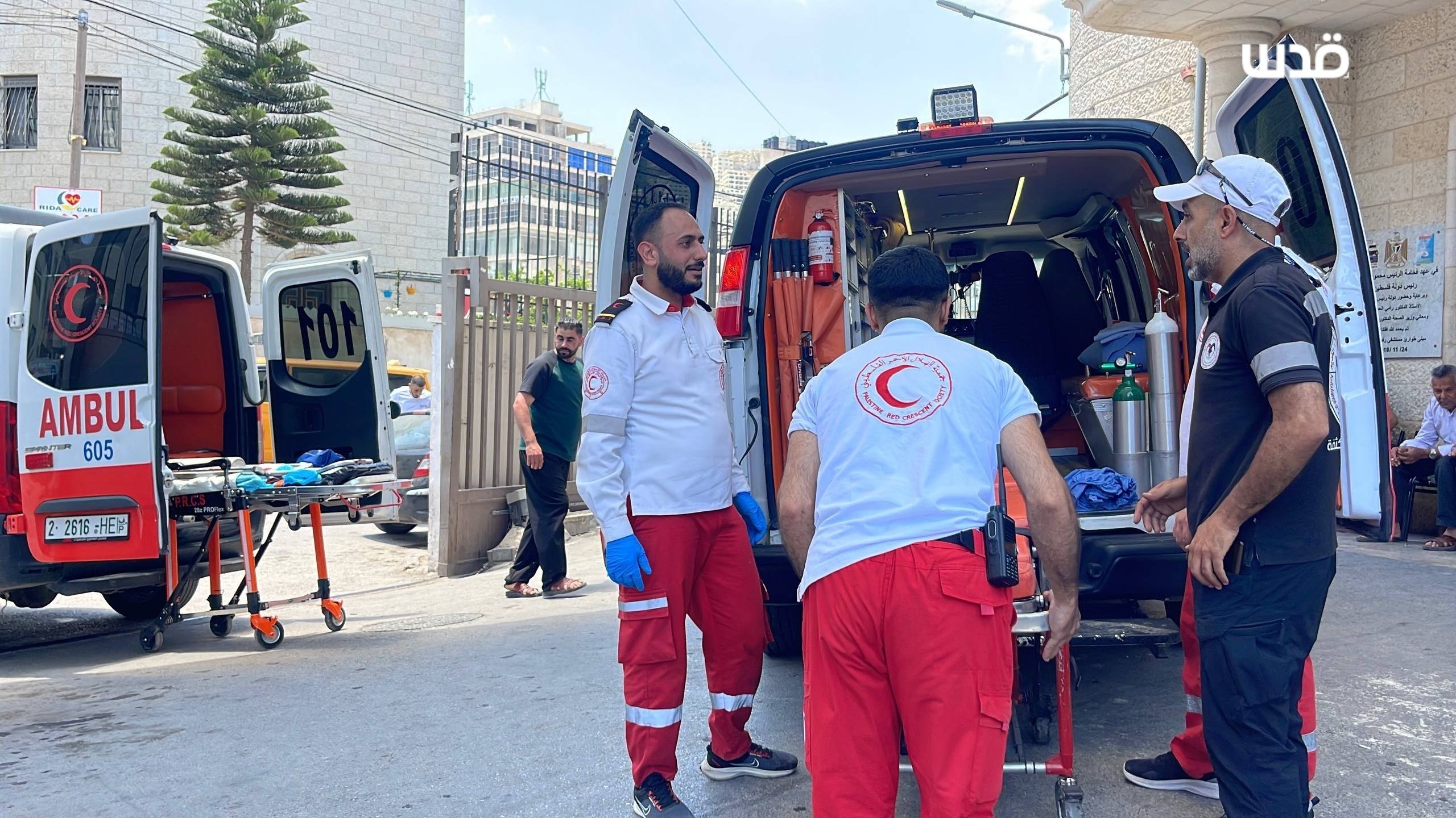 Thumbnail preview image for the video titled: 7 Palestinians injured by live ammunition and physical assault during an attack by Israeli settlers on the village of Madama