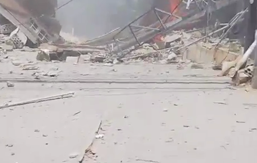 Thumbnail preview image for the video titled: Heavy damage and collapse of building in Maarakeh after an Israeli airstrike in South Lebanon