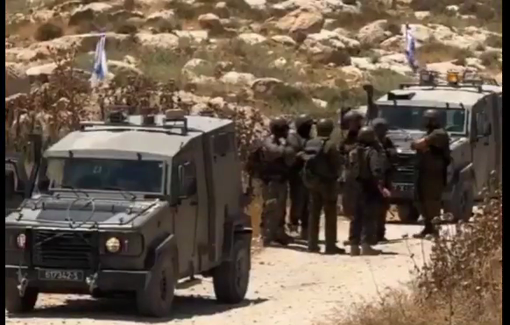 Thumbnail preview image for the video titled: An elderly Palestinian protest against the establishment of a new settlement on his land near Jabal Tarousa
