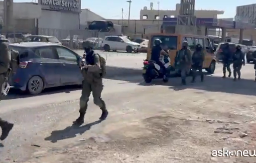 Thumbnail preview image for the video titled: Interview of the Palestinian autowash owner destroyed by Israeli forces in Qalandia without prior warning