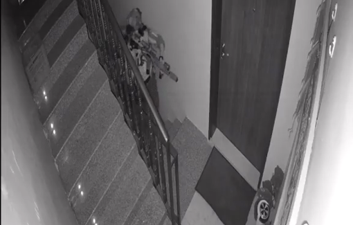 Thumbnail preview image for the video titled: CCTV footage of the moment Israeli forces raided residents' homes in the Qalandiya RC