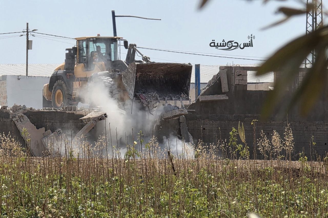 Thumbnail preview image for the video titled: Israeli forces demolished Palestinian businesses in Aba Al-Sharquiya to clear the way for the return of settler families to Ganim settlement