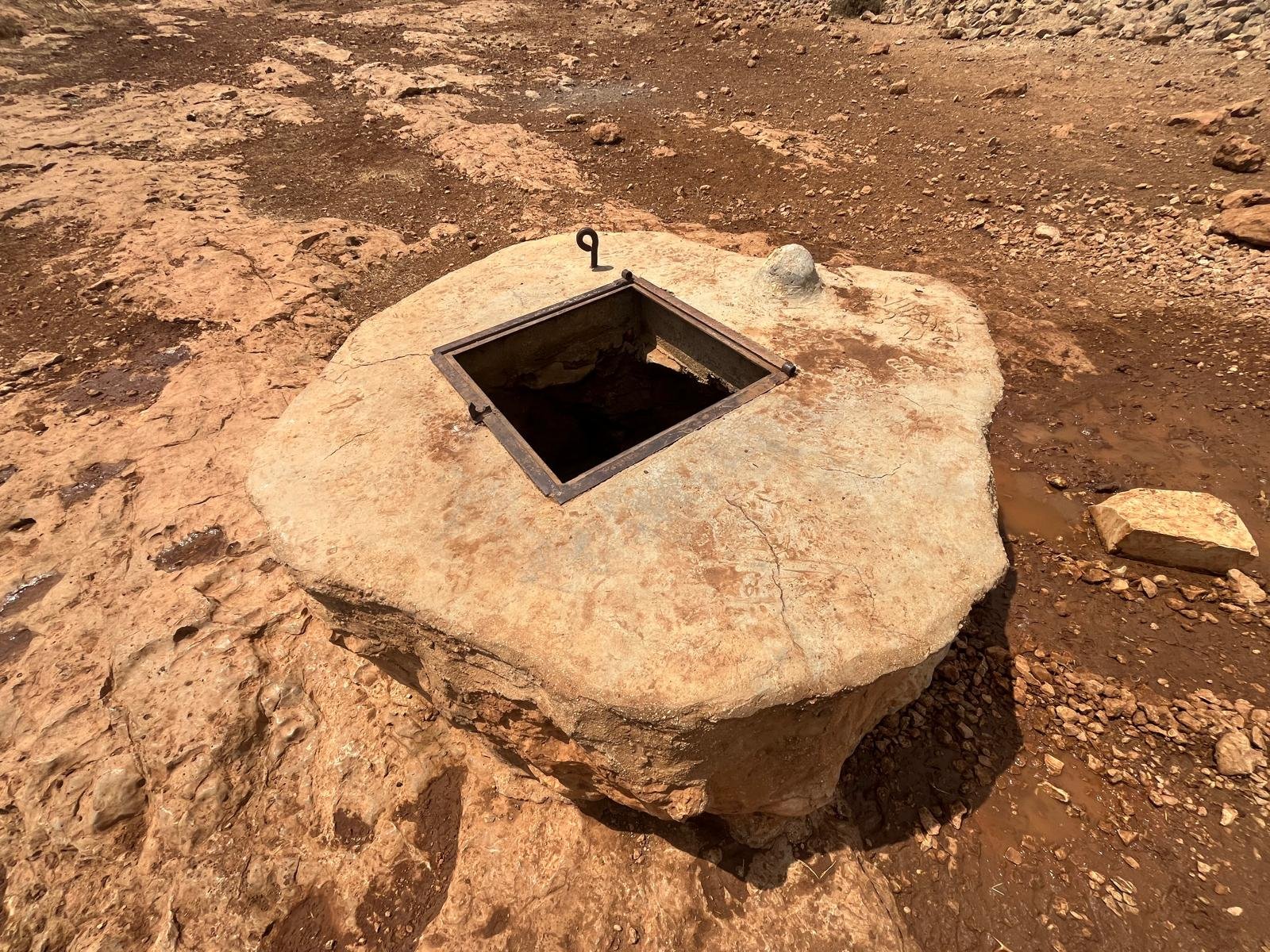 Thumbnail preview image for the video titled: In At-Tuwani, settler for Noam Jakson farm stole the water of the residents