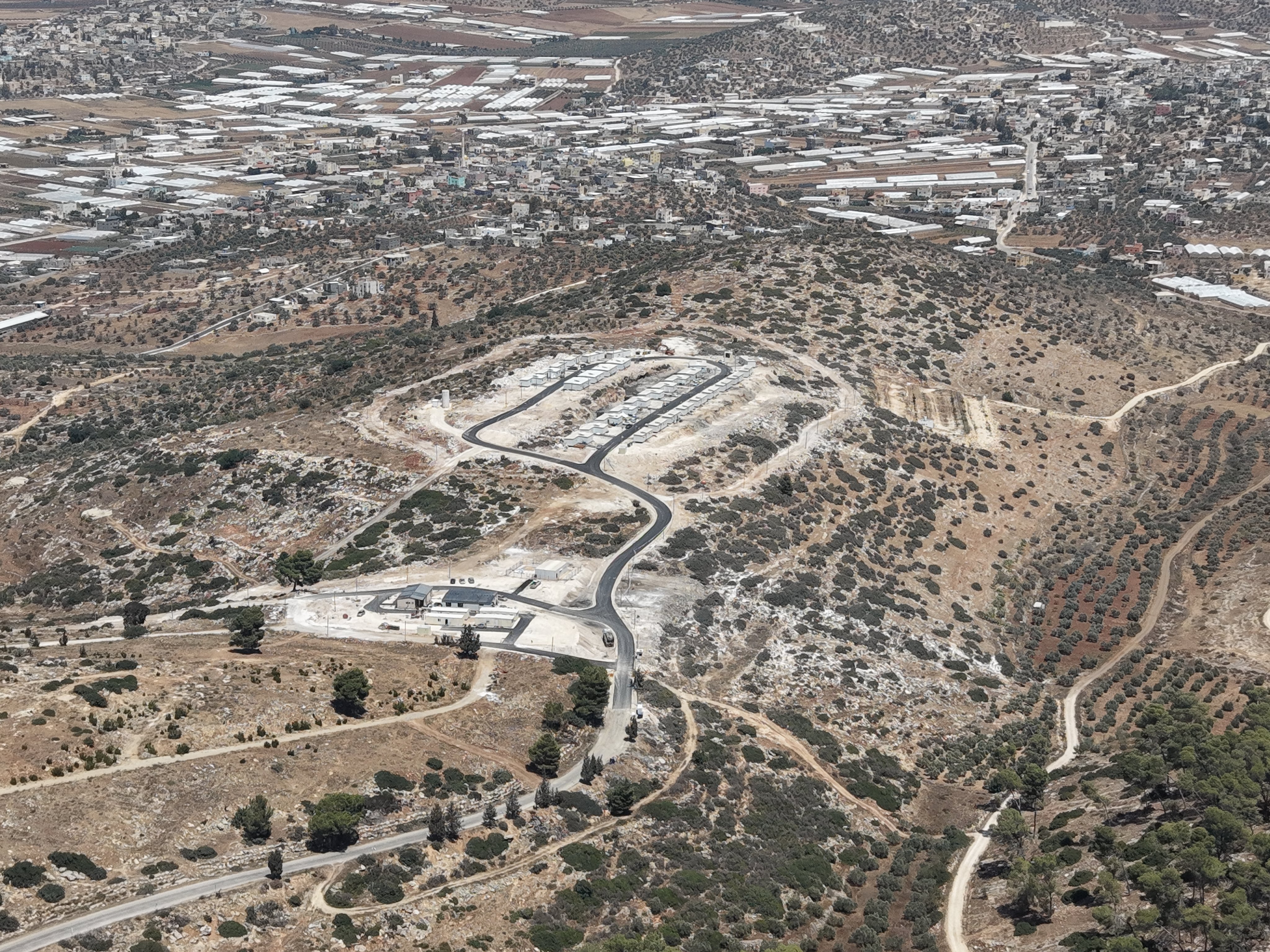 Thumbnail preview image for the video titled: Re-establishement of the Ganim settlement in area C near Jenin