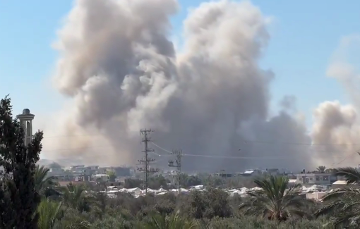 Thumbnail preview image for the video titled: Israel blows up buildings in the Abu Al-Ajeen area in central Gaza