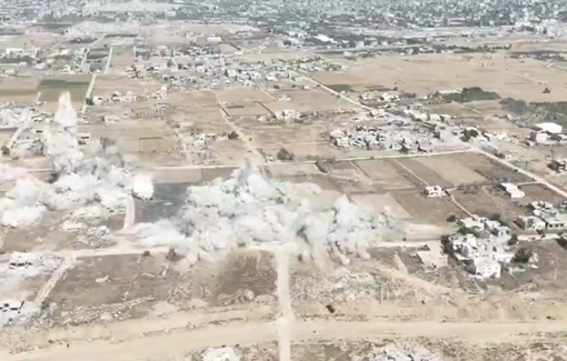 Thumbnail preview image for the video titled: Israel blows up buildings in the Abu Al-Ajeen area in central Gaza