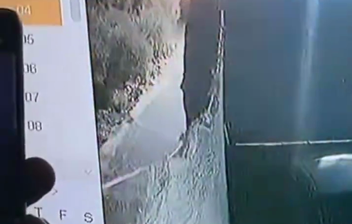 Thumbnail preview image for the video titled: Israeli settlers set fire to three Palestinian vehicle and sprayed racist slogans in Rantis