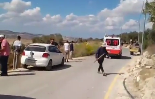 Thumbnail preview image for the video titled: Terror attack by Israeli settler under army cover against olive-picking farmers near the village of Ramin