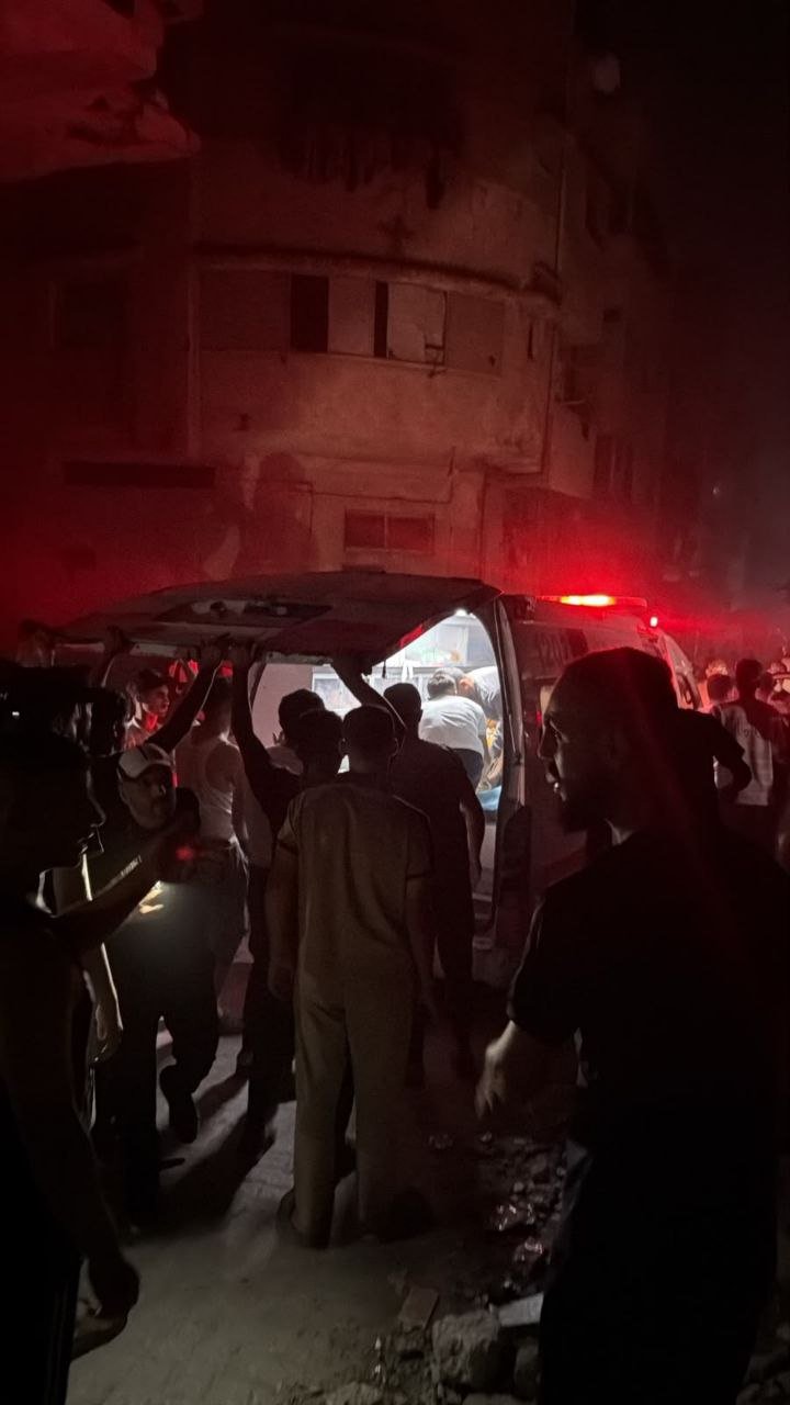 Thumbnail preview image for the video titled: Ambulance carries casualties from Israeli night bombing of a house in Sabra neighborhood