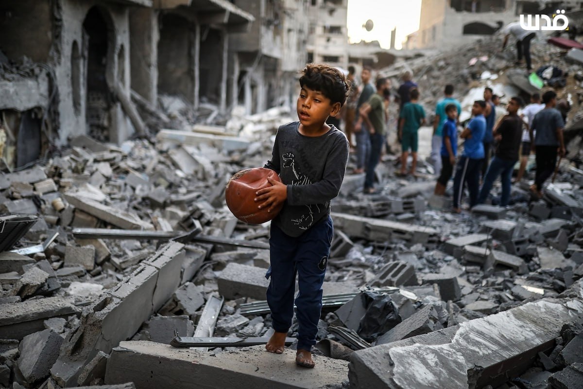 Thumbnail preview image for the video titled: Extensive destruction of and around house bombed by Israel in the Sabra neighborhood