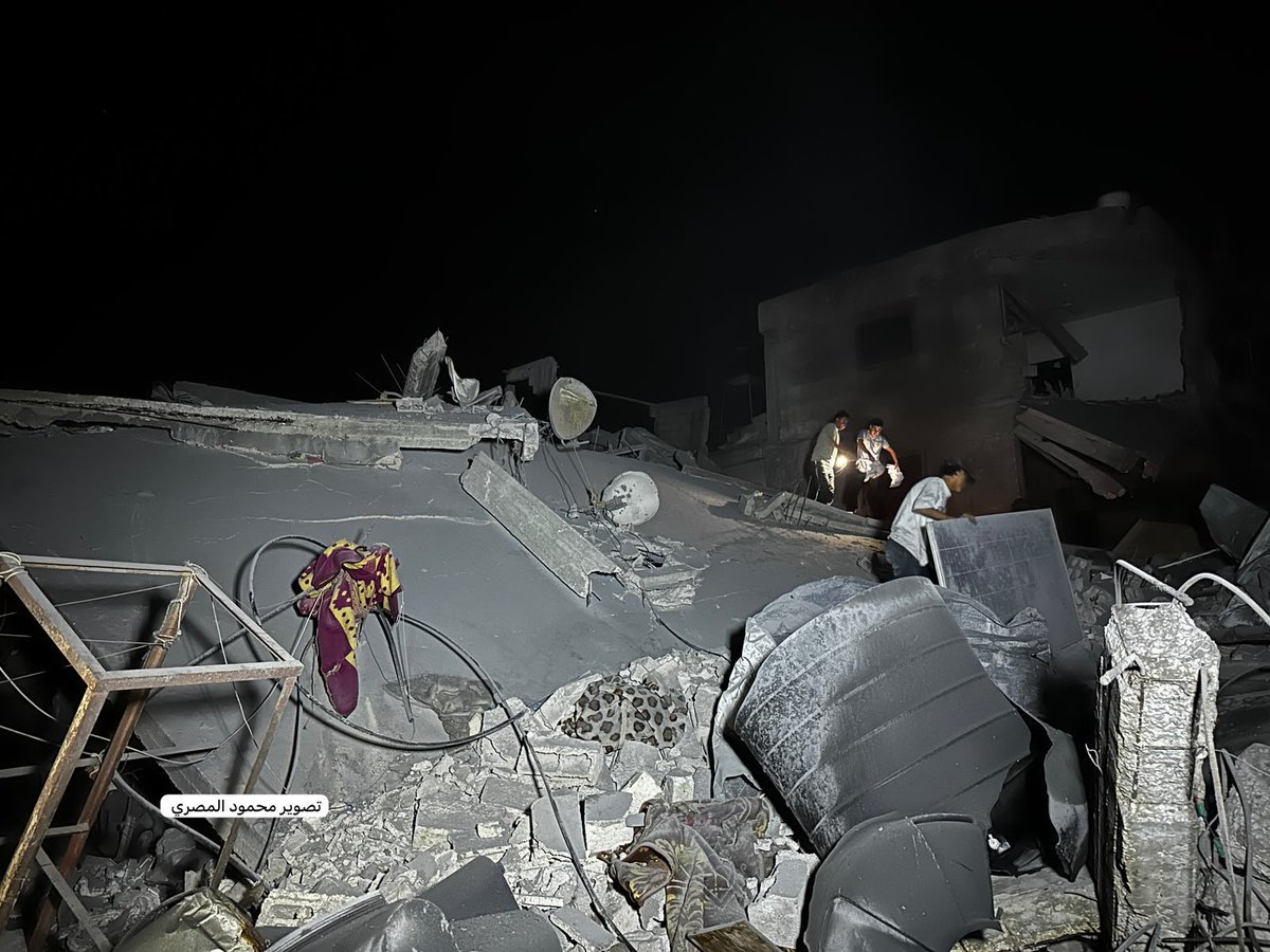 Thumbnail preview image for the video titled: Rescue operations following Israeli bombing of houses in Khan Younis