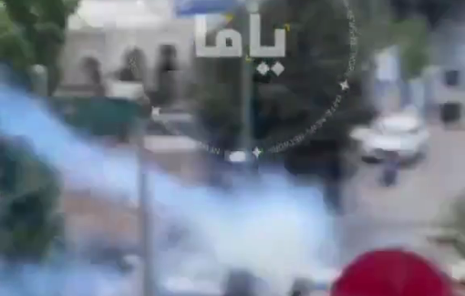 Thumbnail preview image for the video titled: Israeli forces fire gas bombs intensively towards Al-‘Asriyya University College in central Ramallah