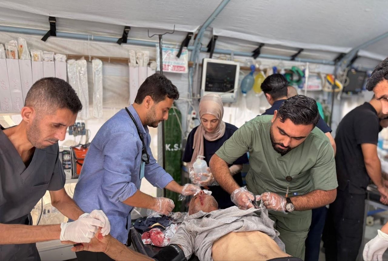 Thumbnail preview image for the video titled: Elderly injured in Israeli strike on a tent in the "safe zone"