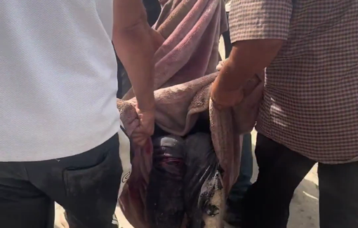 Thumbnail preview image for the video titled: Civilians evacuate casualties after deadly Israeli strike in displacement camp