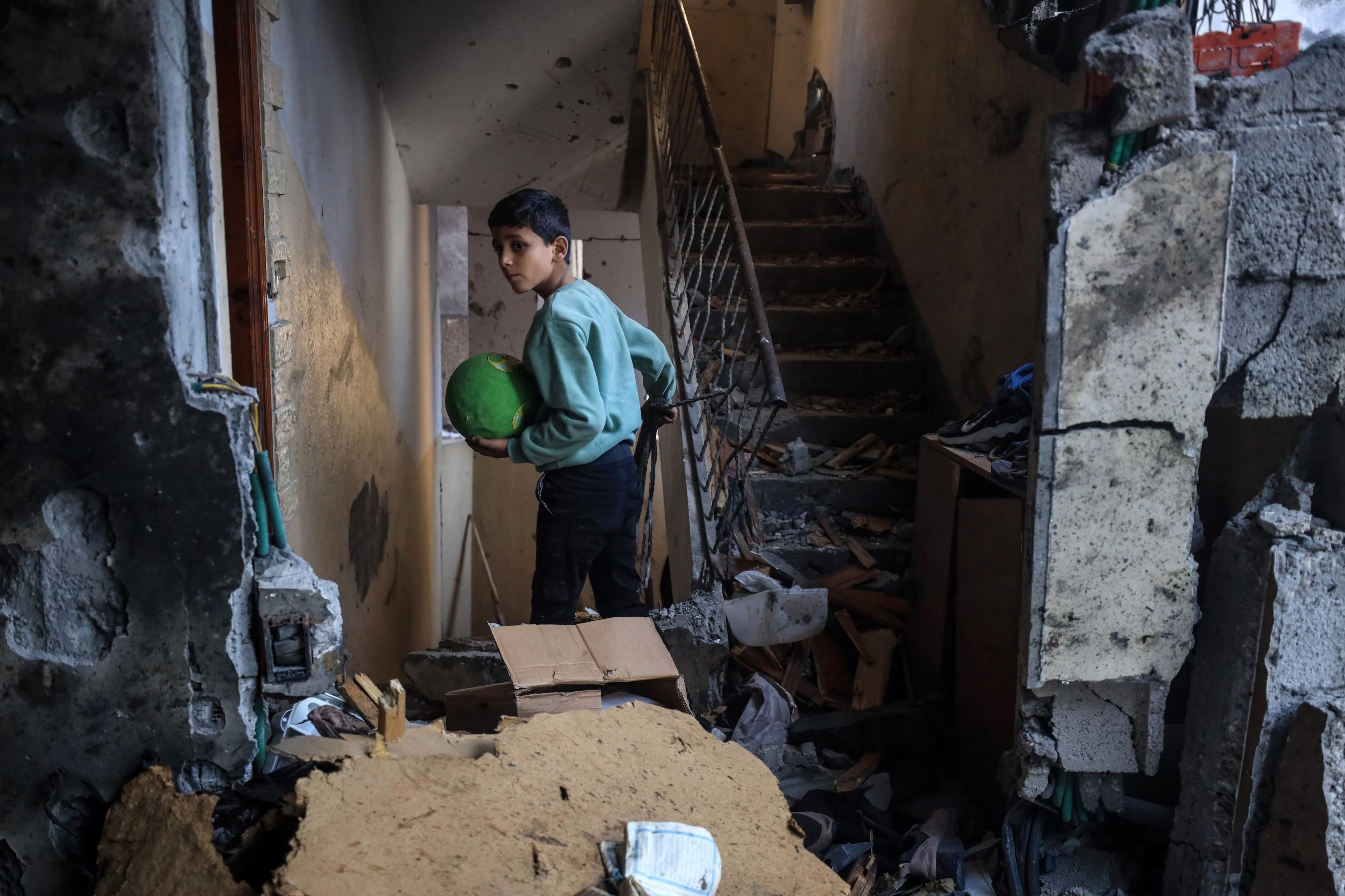 Thumbnail preview image for the video titled: Ruins of Yasin family apartment following late night Israeli airstrike