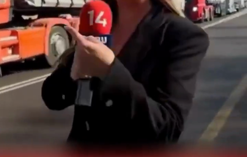 Thumbnail preview image for the video titled: Israeli TV reporter legitimizes Israelis blocking aid trucks to Gaza