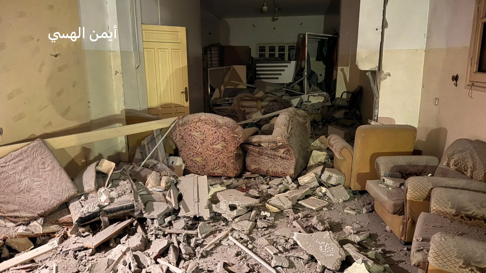 Thumbnail preview image for the video titled: Rubble of apartment following 3 am Israeli bombing