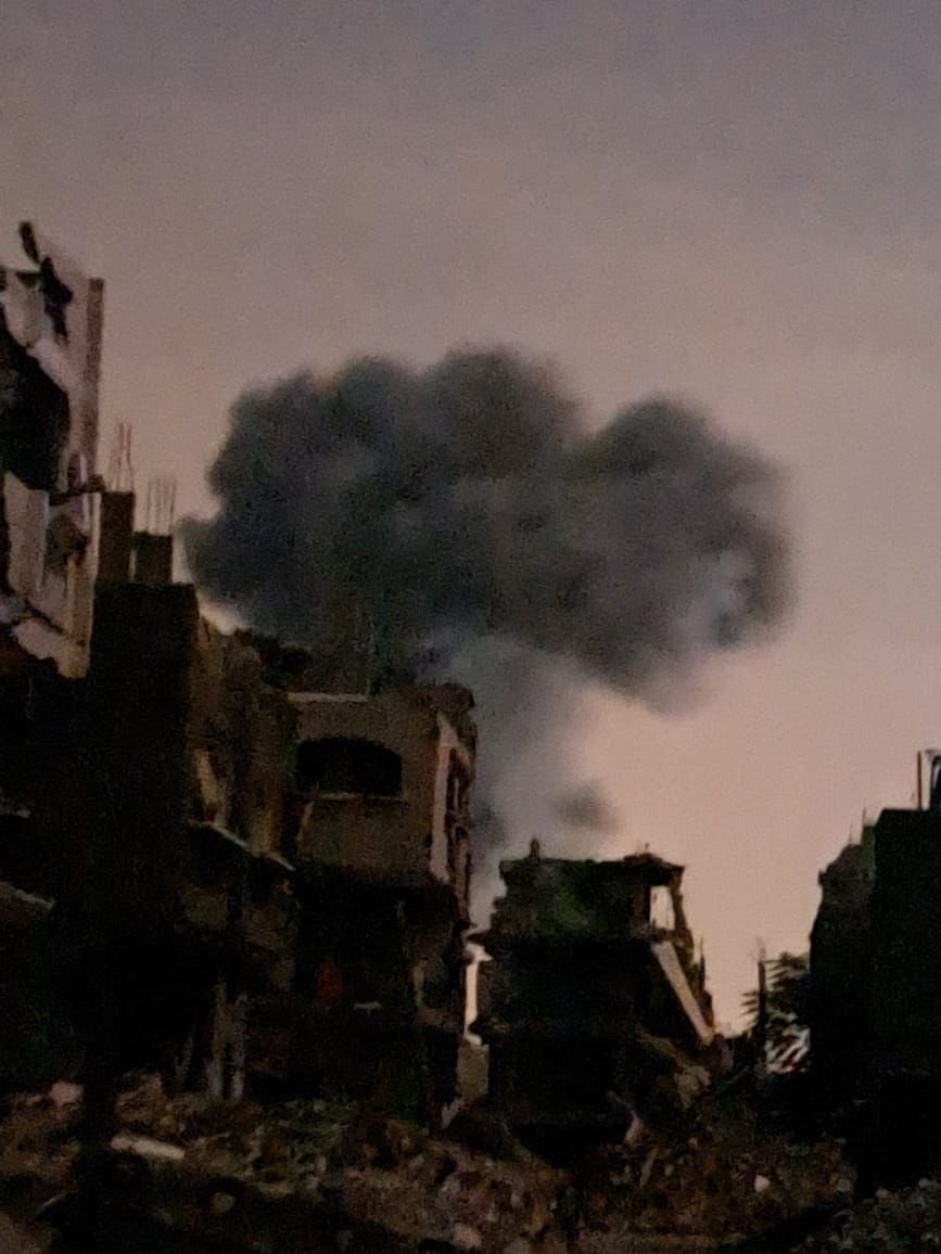 Thumbnail preview image for the video titled: Israeli forces blow up buildings in Beit Lahia
