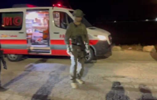 Thumbnail preview image for the video titled: Settlers and soldiers prevented the Red Crescent from evacuating Andrey to a hospital