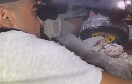 Thumbnail image of a video tagged with Essa Qomsan | عيسى أبو القمصان